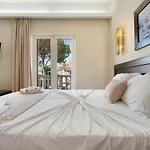 Апартаменты Paradise Superior 1 *